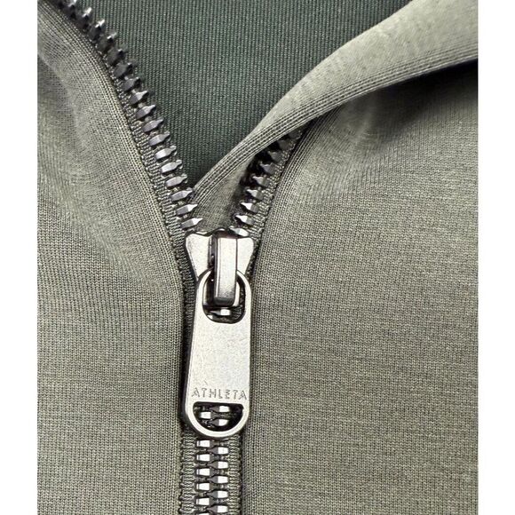 Athleta Seasoft Quarter Zip‎ Aspen Olive Size Medium - Picture 6 of 9